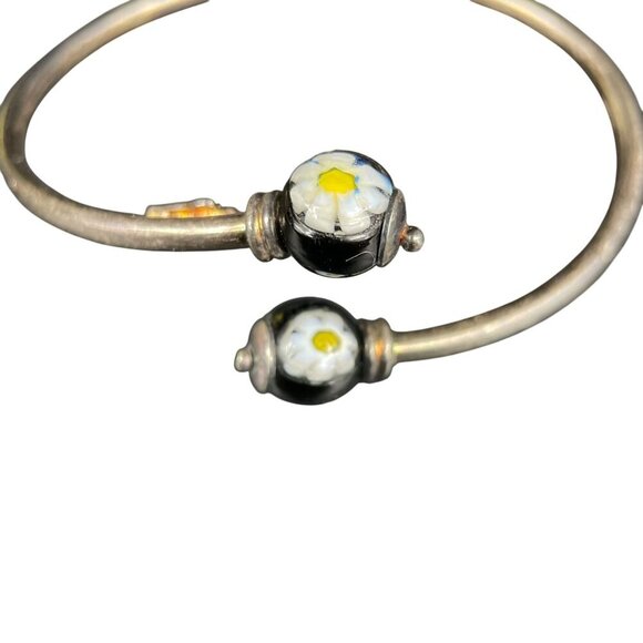 Vintage Sterling Silver Bangle Bracelet Black Art Glass Flower Daisy Beads - Picture 2 of 5